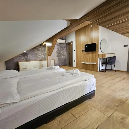 Hotel Family Delta 3*