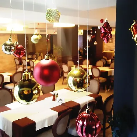 Hotel Family Delta 3*