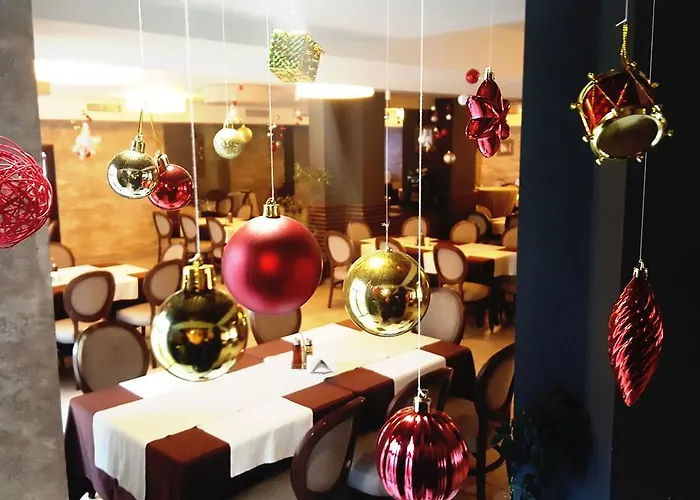 Hotel Family Delta 3*